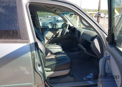 2006 Toyota Tundra Darrell Waltrip Edition/Sr5 V8 from USA, damaged, VIN 5TBET34166S515195